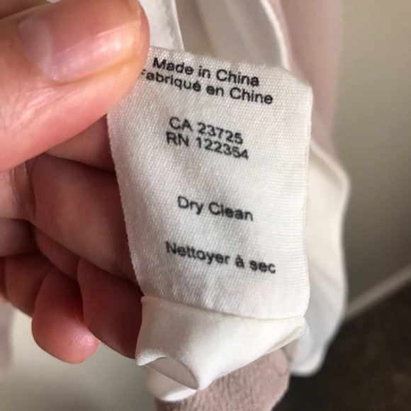 Aritzia Wilfred White and Pink Timber Moto Vest with waterfall neckline - Picture 7 of 9